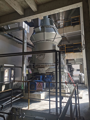 Poudre extrafine de charbon de machine verticale économiseuse d'énergie de moulin faisant 110kw-1120kw