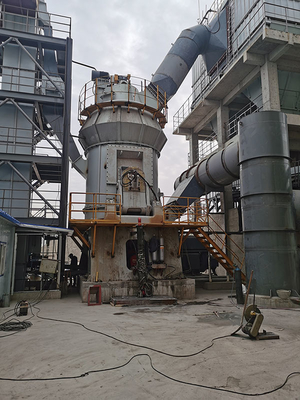 Verticale de meulage de machine de Pulverizer de dolomite de moulin de bauxite de rendement élevé