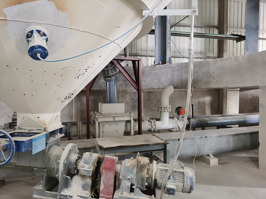 Pompes à jet pneumatiques pour le transport continu de matières en poudre à haute efficacité et à faible consommation